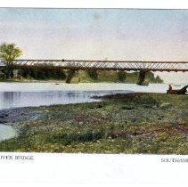 A996.016.002 (095) -Saugeen River Bridge, Southampton, postcard front